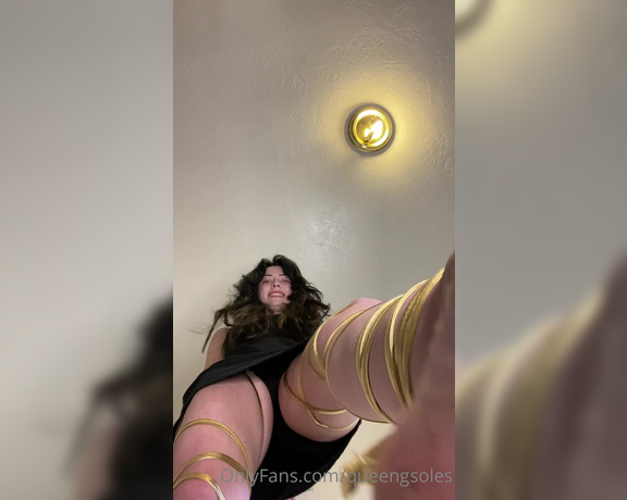 Gia Marie aka Queengsoles OnlyFans - Your giant goddess