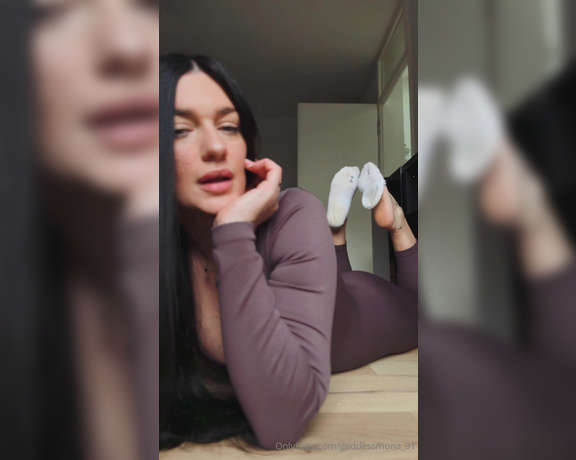 Goddess Mona aka Goddessmona_91 OnlyFans - Der pure Anblick reicht oftmals vllig aus the pure sight is often enough