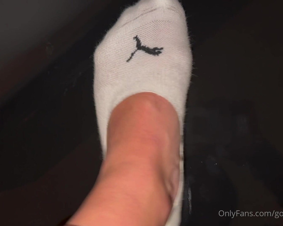 Goddess Mona aka Goddessmona_91 OnlyFans - ALWAYS SWEATY FEET & SOCKS