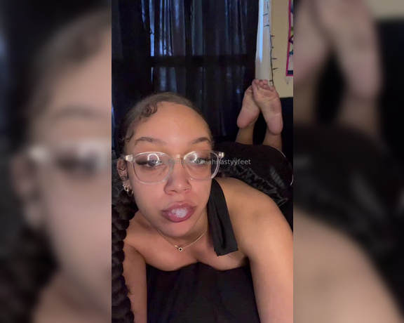 Goddess niah aka Niahnastyyfeet OnlyFans - 5 vids was the winning number ! 45 def doing stuff like this more often !!!