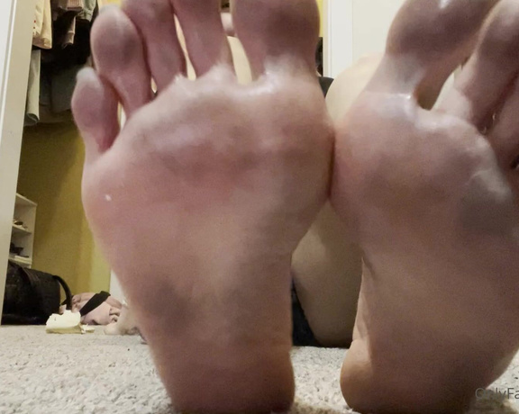 Kala Lehlani aka Lehlani OnlyFans - Uhhh after oiling up my feet in those heels  my soles turned black Lol time to shower again