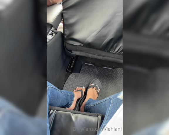 Kala Lehlani aka Lehlani OnlyFans - Ubie with the cute toes swipe some mani pedi pics 1