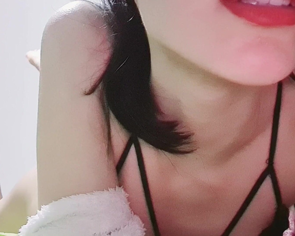 Melek aka Barbiemelek OnlyFans - O karn siktiklerinde senin kendini hzl hzl tatmin etmeni izliyor olacam Cuckold ( Kfrl)