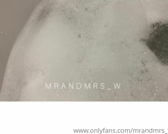 MrandMrs_W aka Mrandmrs_w OnlyFans - Bath time showing off the new pedi covered in bubbles