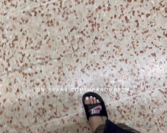 MrandMrs_W aka Mrandmrs_w OnlyFans - POV you’re in the supermarket and these pretty feet are walking towards you The aisle is free and 2