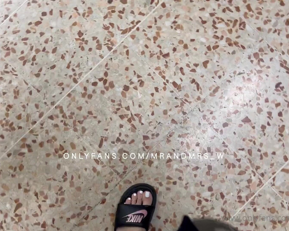 MrandMrs_W aka Mrandmrs_w OnlyFans - POV you’re in the supermarket and these pretty feet are walking towards you The aisle is free and 2