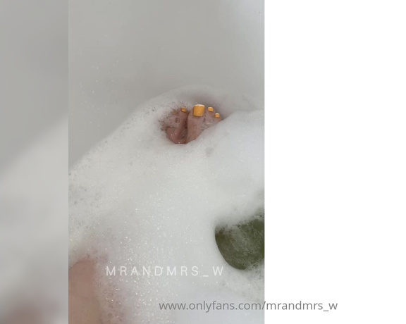 MrandMrs_W aka Mrandmrs_w OnlyFans - Mrs W bathtime toe spread covered in bubbles