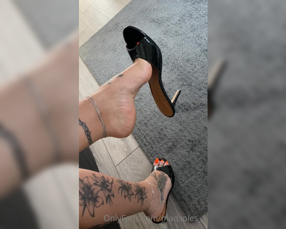 MsMaddy aka Madsoles_1 OnlyFans - When I was patiently waiting for my new foot slave to arrive… He arrived slightly early so he go 1