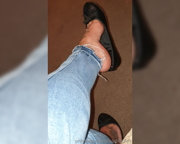 MsMaddy aka Madsoles_1 OnlyFans - Sweaty stinky flats dangle