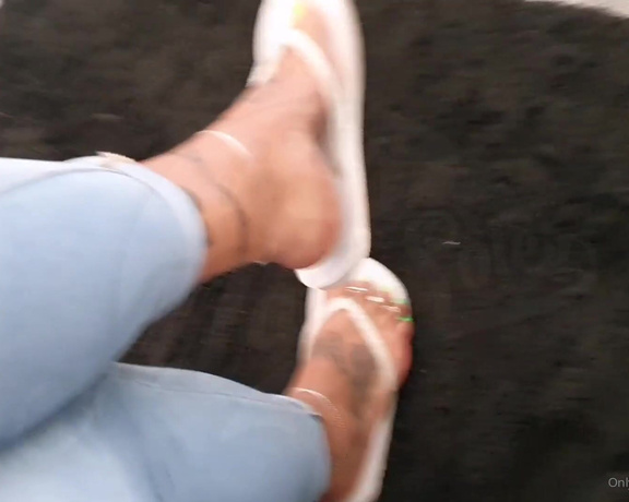 MsMaddy aka Madsoles_1 OnlyFans - Do you love watching flipflops dangle and that slapping sound when its hitting against the sole YesT