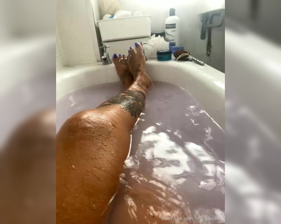 MsMaddy aka Madsoles_1 OnlyFans - Stream started at 09072020 1030 am Bath time who’s around to join