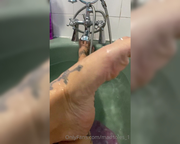 MsMaddy aka Madsoles_1 OnlyFans - Bathtime without my bubbles does not make me happy