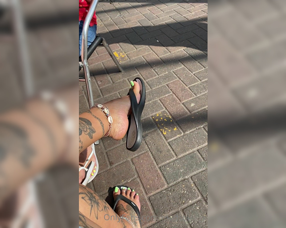 MsMaddy aka Madsoles_1 OnlyFans - Having a cheeky dangle whilst having a coffee at the market with @solefulsassy From both views 1