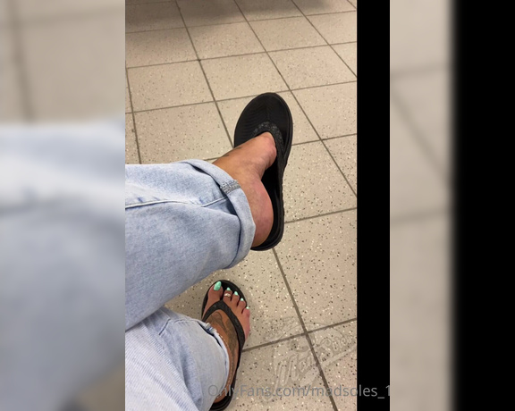 MsMaddy aka Madsoles_1 OnlyFans - Little airport dangle… Patiently waiting to get on the plane to see @solefulsassy Would you be