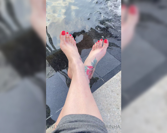 Queen Rainha aka Queen_rainha_ OnlyFans - The water was very cold A gua estava muito gelada