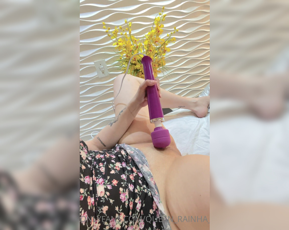 Queen Rainha aka Queen_rainha_ OnlyFans - In love with my new toy Apaixonada pelo meu brinquedo novo