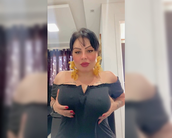 Queen Rainha aka Queen_rainha_ OnlyFans Video 359