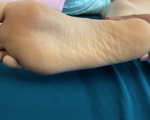 Sole Purpose Texas Feet aka Solepurposetexasofficial Onlyfans - Who wants to live me up