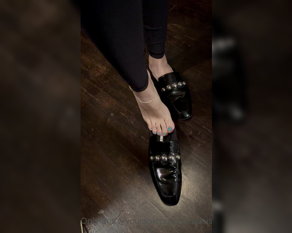 Sole Purpose Texas Feet aka Solepurposetexasofficial Onlyfans - Sweaty loafers