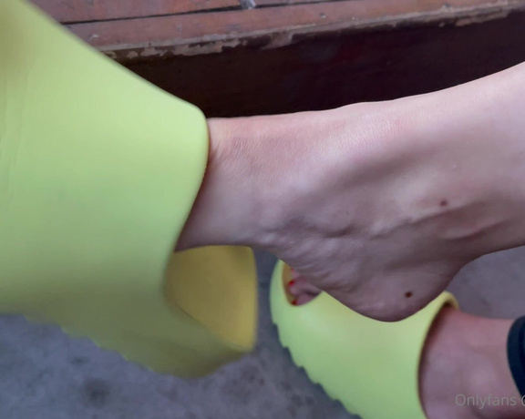 Sole Purpose Texas Feet aka Solepurposetexasofficial Onlyfans - My arches ache for your cock