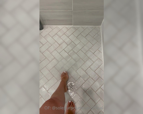 Sole Purpose Texas Feet aka Solepurposetexasofficial Onlyfans - Love the lighting in my new shower Lots of new content to cum!