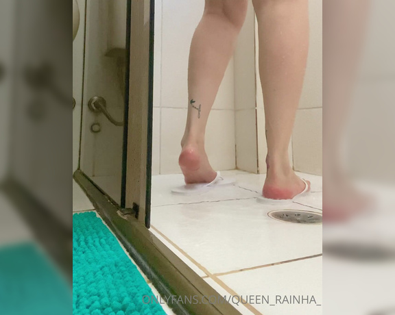 Queen Rainha aka Queen_rainha_ OnlyFans - Want to shower with me Quer tomar banho comigo