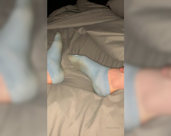 Freckled Feet aka Freckled_feet OnlyFans - Only day two of wearing these socks and they’re SO dirty!