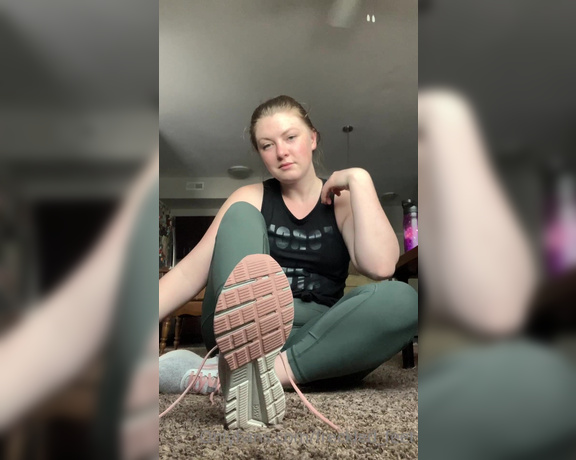 Freckled Feet aka Freckled_feet OnlyFans - Non humiliation JOI with cum denial! My first time making a cum denial for OnlyFans )