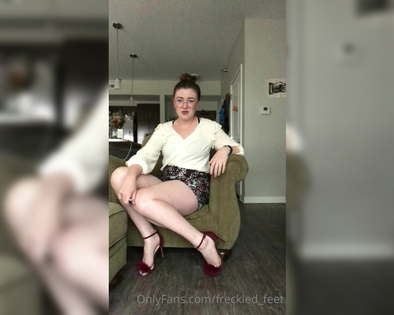 Freckled Feet aka Freckled_feet OnlyFans - POV I’m your secretary and I come into your office to talk about your schedule for the day When I