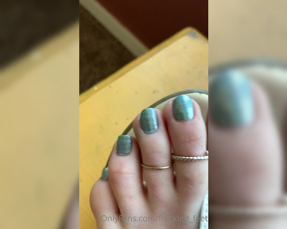 Freckled Feet aka Freckled_feet OnlyFans - How do we feel about the new color I love it!