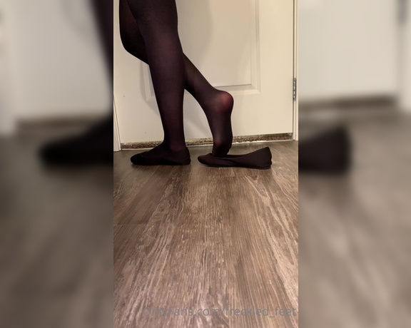 Freckled Feet aka Freckled_feet OnlyFans - Black flats shoe play but this time with black tights