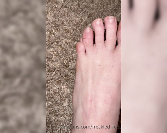 Freckled Feet aka Freckled_feet OnlyFans - I worked up quite a bit of toe jam today!