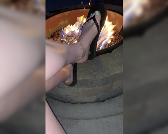 Freckled Feet aka Freckled_feet OnlyFans - Perfect night for a fire