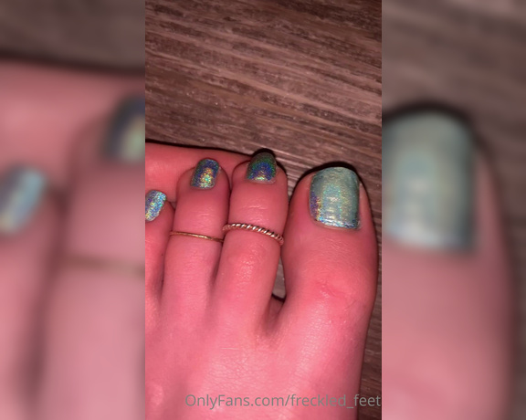 Freckled Feet aka Freckled_feet OnlyFans - Obsessed with this nail polish color!