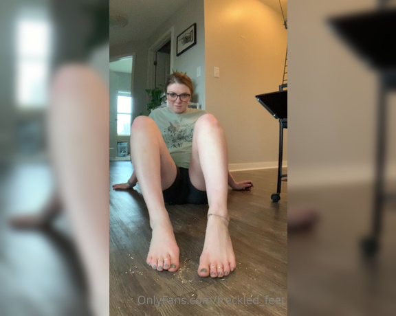 Freckled Feet aka Freckled_feet OnlyFans - Dirty feet through my new wide angle lens