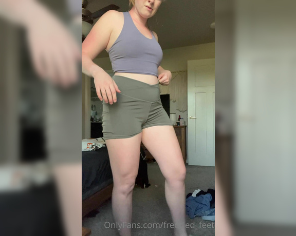 Freckled Feet aka Freckled_feet OnlyFans - When you feel hot and sweaty after a workout 1