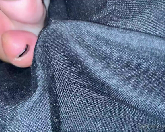 Freckled Feet aka Freckled_feet OnlyFans - Toe jam, anyone 1