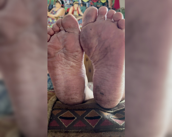 Dissa aka Dissatoes OnlyFans - The best soles ever