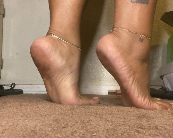 Dissa aka Dissatoes OnlyFans - Tippy toes