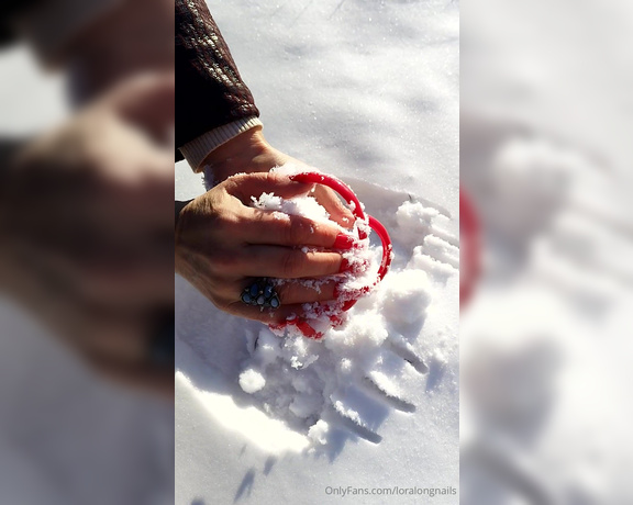 Lora Long Nails aka Loralongnails OnlyFans - Snow & Long RED Nails Wonderful white snow fell today Do you like