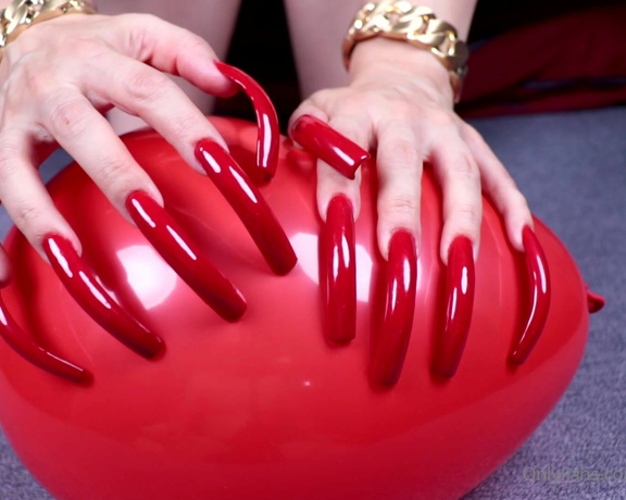 Lora Long Nails aka Loralongnails OnlyFans - BALLOON, SOLES, LONG RED NAILS & TOENAILS (tapping, scratching) I show the back of the nails, the