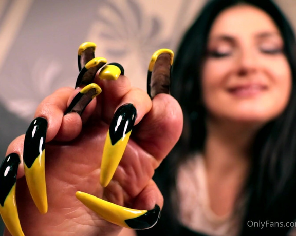 Lora Long Nails aka Loralongnails OnlyFans - Black Yellow  LONG CURVED NAILS Black long curved nails with yellow tips Unusual contrasting