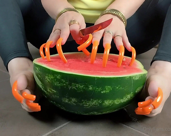 Lora Long Nails aka Loralongnails OnlyFans - Watermelon and long orange nails