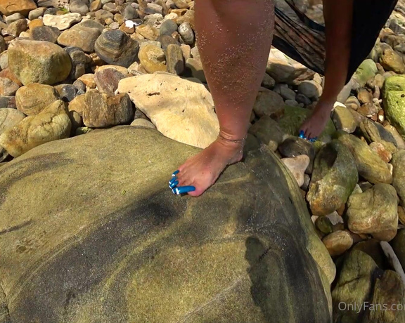 Lora Long Nails aka Loralongnails OnlyFans - Close up blue toenails Feet and rocks