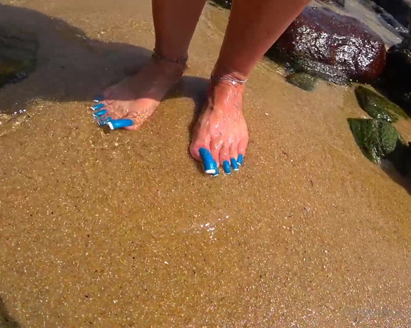 Lora Long Nails aka Loralongnails OnlyFans - Close up blue toenails Feet and rocks