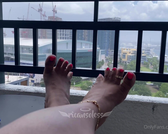 Mama Rican aka Ricansoless OnlyFans - Tampa thunderstorm such a vibe I love a nice stormy day with tons of rainit’s so soothing