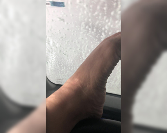 Mama Rican aka Ricansoless OnlyFans - Car wash tease