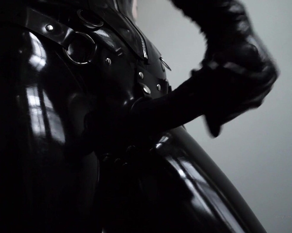 Mistress Trinity aka Servetrinity OnlyFans - EXTENDED PREVIEW POV worshipping Her superior rubber cock This footage is a just a taste some bes