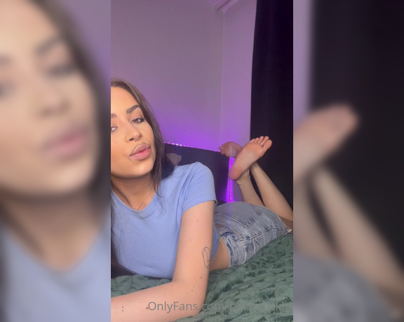 Polina aka Polinatickle OnlyFans Video 251