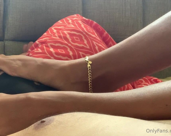 Queen Yessenia aka Queenyesseniasfeet OnlyFans - Good Boy Foot Worship”